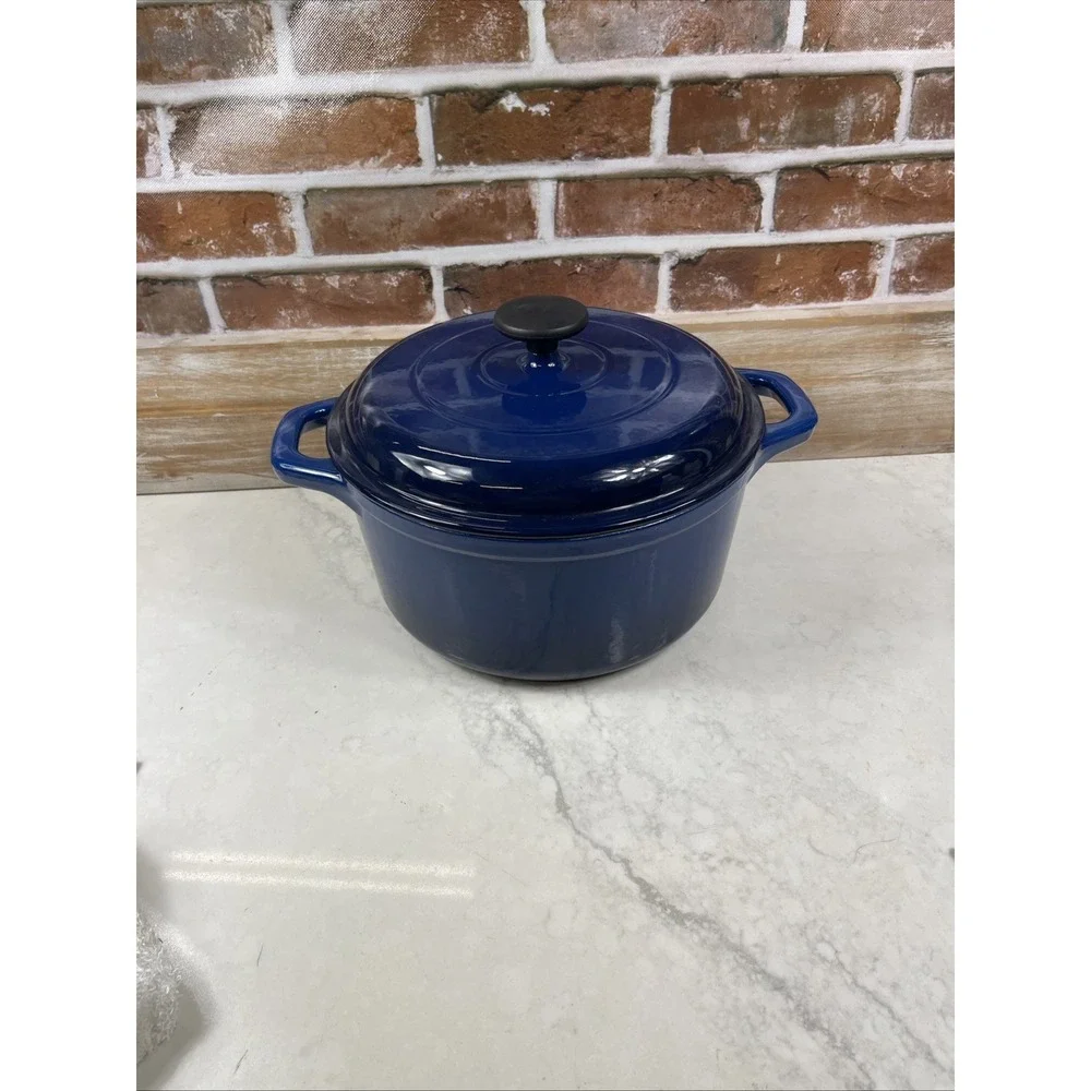 Tramontina 4 Quart/3.8 Lt Enameled Cast Iron Dutch Oven in Dark Blue /Navy Blue